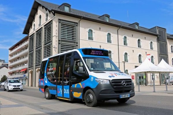 Accès et transports