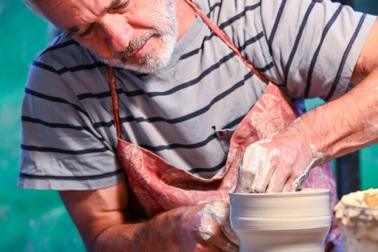 Rencontrez Jean-Marie Hermant, potier passionné de Marcellaz-Albanais