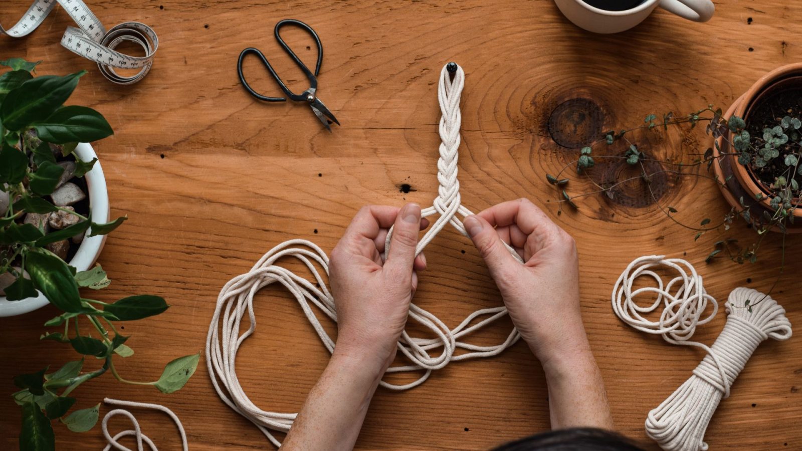Atelier macramé : Mon porte photo en macramé